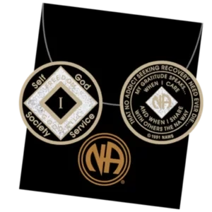 Triplate Medallion – Black